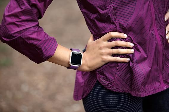 Fitbit Blaze Smart Fitness Watch,Time Display, Plum, Small 13.9cm X 17.0cm (5.5 - 6.7 inch)- Purple - Image 4